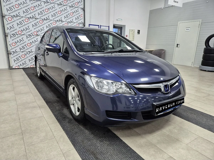 Honda Civic, 2008г., передний привод, механика
