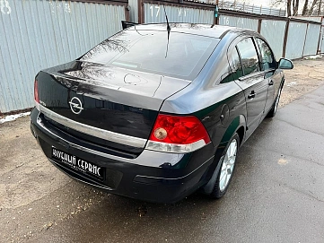 Opel Astra, 2010г, передний привод, автомат