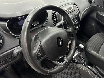 Renault Kaptur, 2018г, передний привод, вариатор