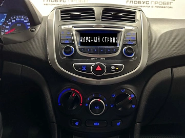 Hyundai Solaris, 2012г, передний привод, механика