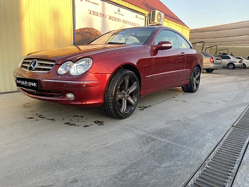 Mercedes-Benz CLK-Класс, 2004г, задний привод, автомат