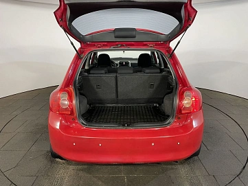 Toyota Auris, 2007г., передний привод, механика