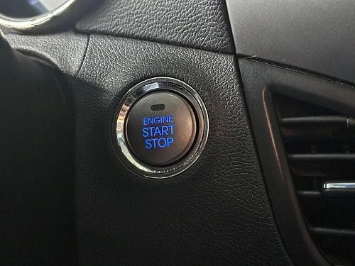 Hyundai Avante, 2011г, передний привод, автомат