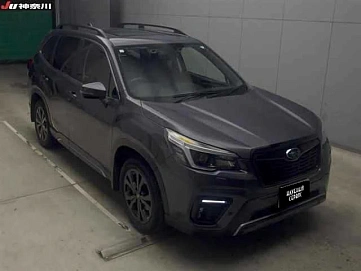 Subaru Forester, 2021г, полный привод, вариатор