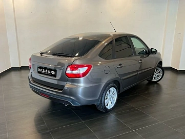 Lada (ВАЗ) Granta, 2019г, передний привод, механика