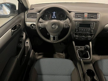 Volkswagen Jetta, 2013г, передний привод, механика