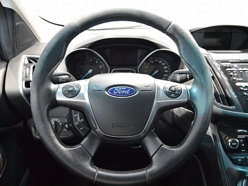 Ford Kuga, 2014г, передний привод, автомат