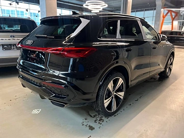 Audi Q5, 2025г, полный привод, робот