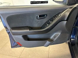 Hyundai Elantra, 2008г, передний привод, механика