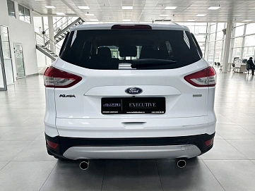 Ford Kuga, 2014г, передний привод, автомат