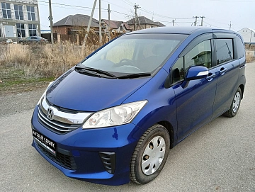 Honda Freed, 2014г, передний привод, вариатор