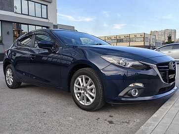 Mazda Axela, 2015г, передний привод, автомат