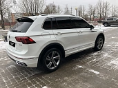 Volkswagen Tiguan, 2021г., полный привод, робот