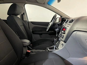 Ford Focus, 2010г, передний привод, автомат