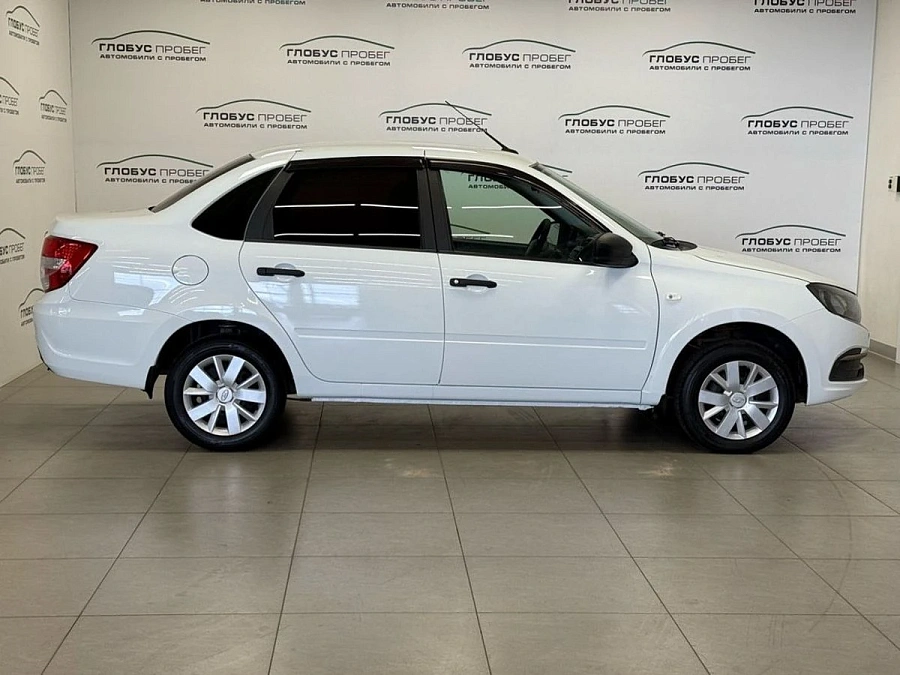 Lada (ВАЗ) Granta, 2019г., передний привод, механика