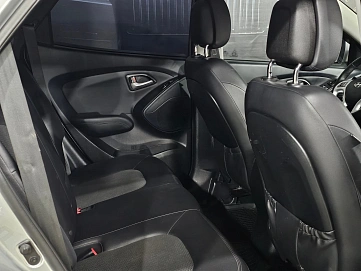 Hyundai ix35, 2011г, передний привод, автомат