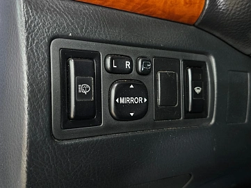 Toyota Avensis, 2007г, передний привод, автомат