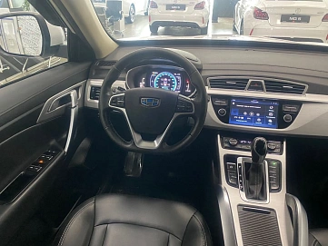 Geely Atlas, 2018г, полный привод, автомат