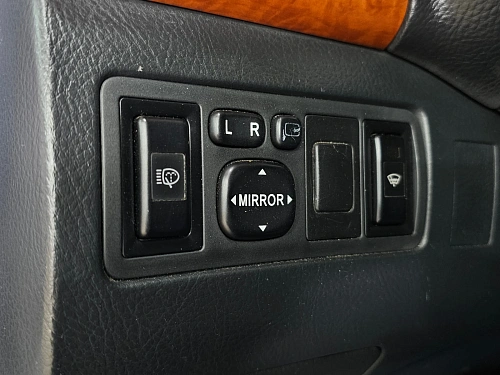 Toyota Avensis, 2007г, передний привод, автомат