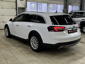 Opel Insignia, 2014г, полный привод, автомат