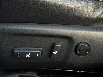 Toyota Camry, 2012г, передний привод, автомат