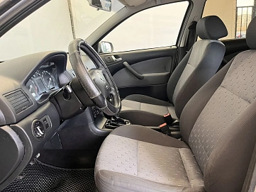 Skoda Octavia, 2008г, передний привод, механика