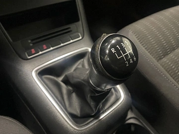Volkswagen Tiguan, 2014г., передний привод, механика