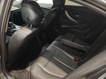 BMW 3 серии, 2015г, задний привод, автомат