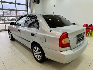 Hyundai Accent, 2008г, передний привод, механика