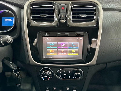 Renault Sandero, 2017г, передний привод, механика