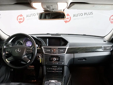 Mercedes-Benz E-Класс, 2009г, задний привод, автомат