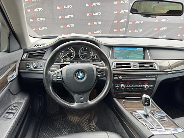 BMW 7 серии, 2014г, полный привод, автомат