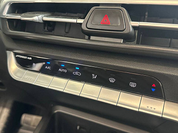 Changan , 2023г., передний привод, робот