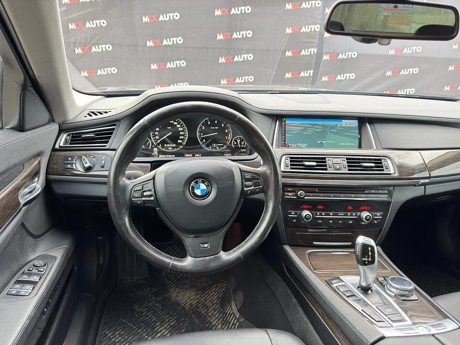 BMW 7 серии, 2014г., полный привод, автомат