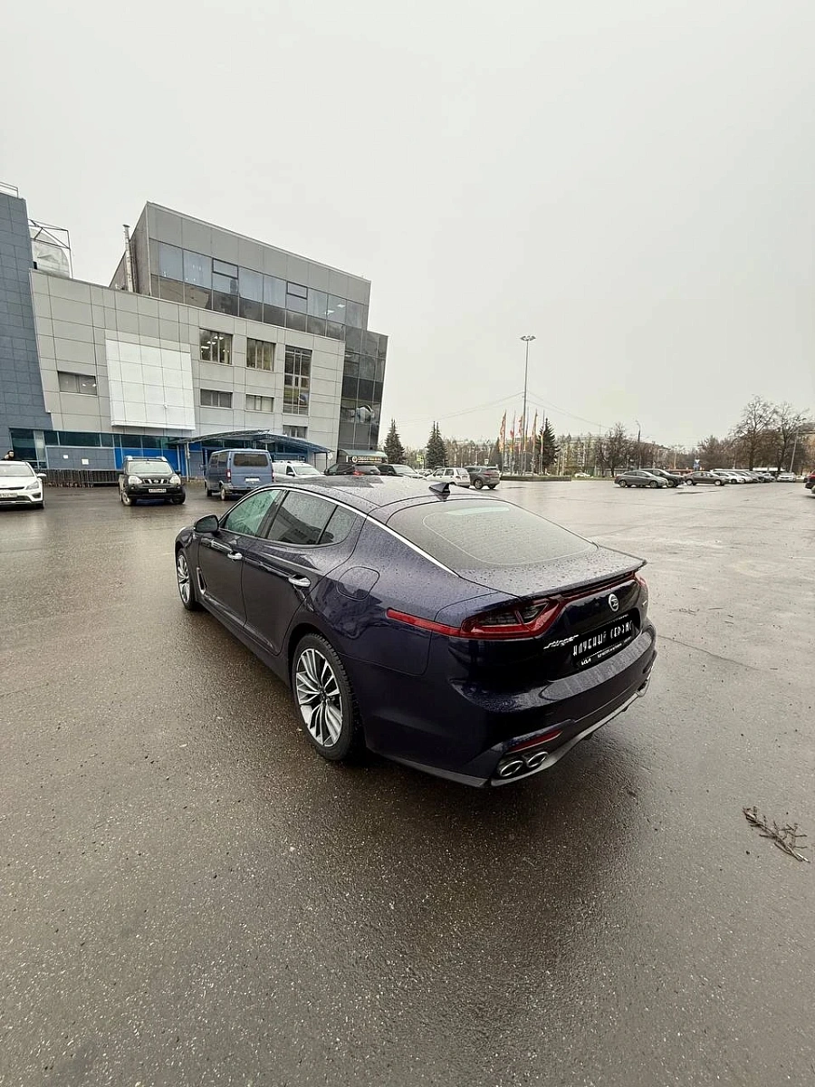 Kia Stinger, 2019г., полный привод, автомат