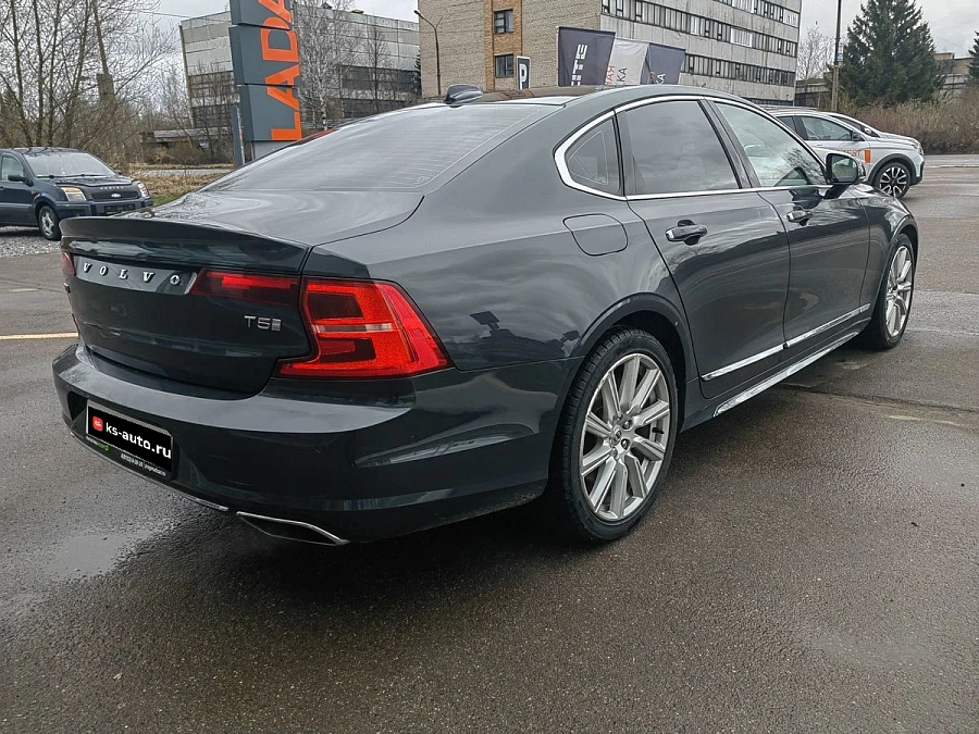 Volvo S90, 2017г., передний привод, автомат