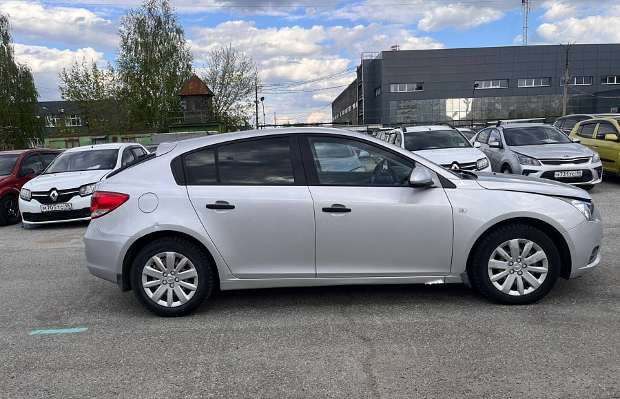 Chevrolet Cruze, 2012г., передний привод, автомат