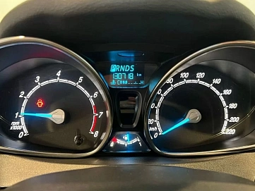 Ford Fiesta, 2016г, передний привод, автомат
