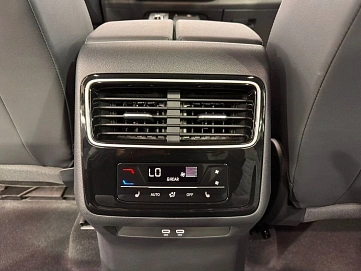 Volkswagen Tavendor, 2026г, полный привод, робот