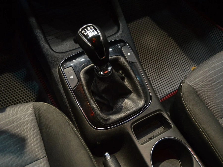 Kia Cerato, 2017г., передний привод, механика