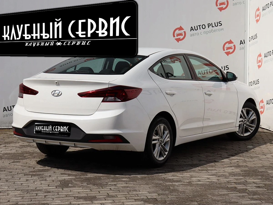 Hyundai Elantra, 2019г., передний привод, автомат