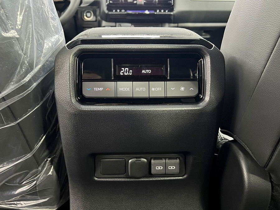 Toyota Land Cruiser Prado, 2024г., полный привод, автомат