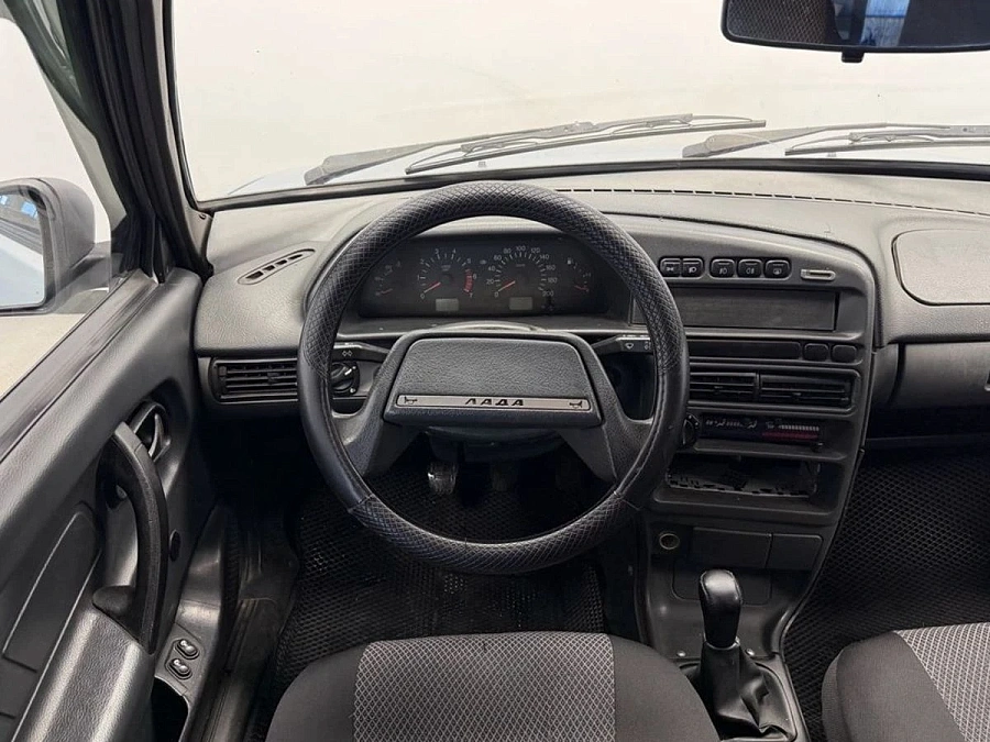 Lada (ВАЗ) 2115, 2004г., передний привод, механика
