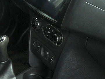 Renault , 2015г., передний привод, механика