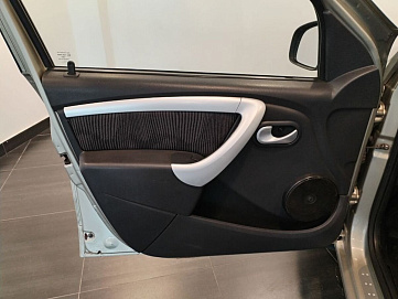 Renault Sandero, 2011г, передний привод, механика