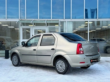 Renault Logan, 2011г, передний привод, механика