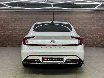 Hyundai Sonata, 2021г, передний привод, автомат