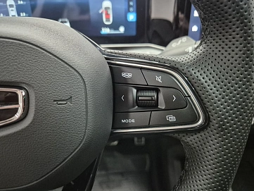 Geely Coolray, 2024г, передний привод, робот