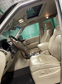 Infiniti QX80, 2017г, полный привод, автомат