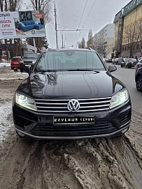 Volkswagen Touareg, 2016г, полный привод, автомат